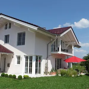 Apartment Am Golfplatz, Grassau (Bavaria)